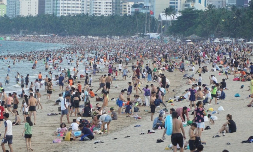Báo Thái: Vì sao khách Trung Quốc đến Việt Nam đông hơn Thái Lan?