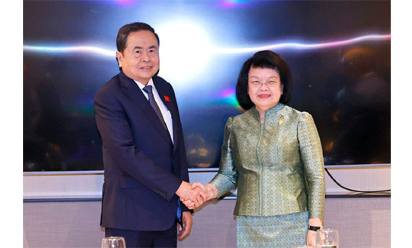Chủ tịch Quốc hội Trần Thanh Mẫn gặp song phương các nhà lãnh đạo bên lề Đại hội đồng liên Nghị viện ASEAN lần thứ 46