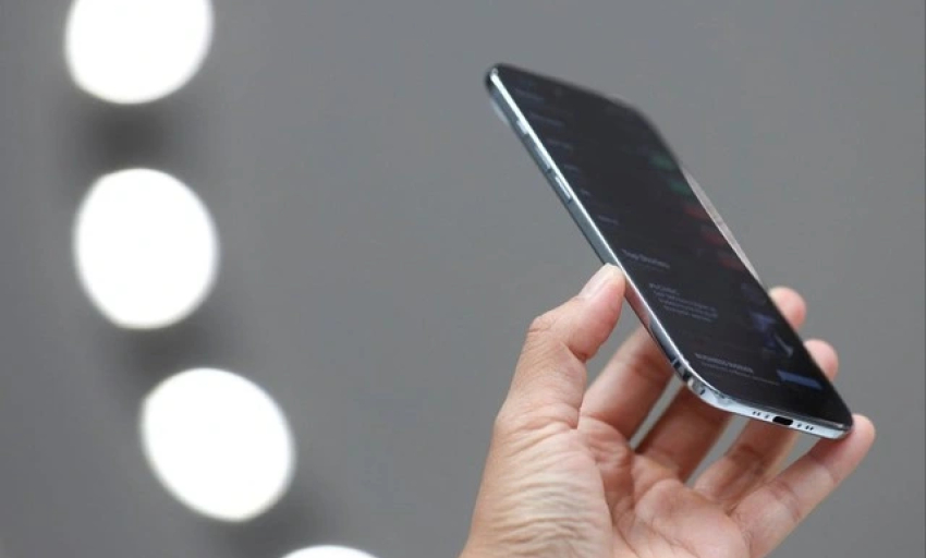 Cổng sạc của iPhone Air và iPhone 17 có một nhược điểm lớn