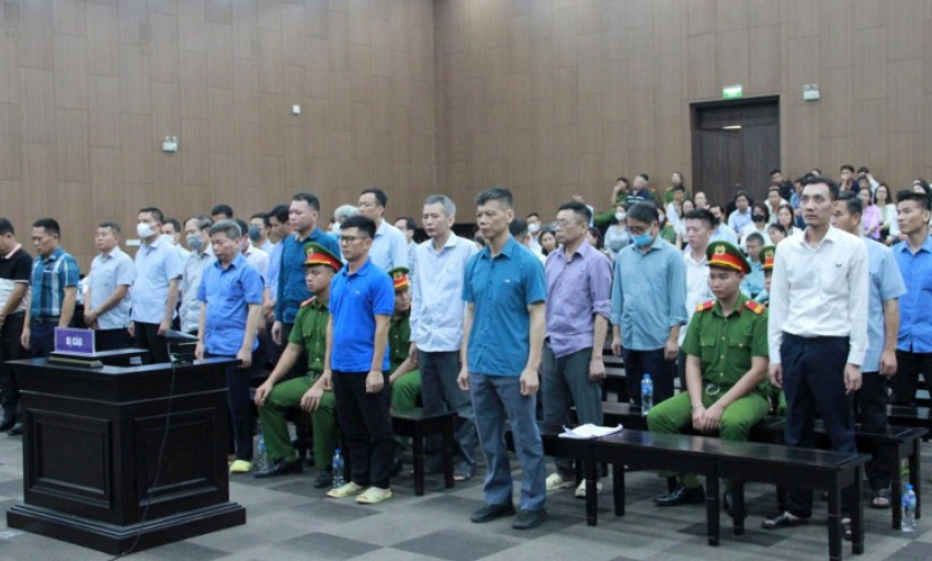 Cựu Phó Chủ nhiệm Văn phòng Quốc hội nhận án 5 năm 6 tháng tù