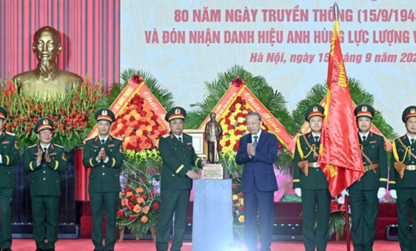 Đẩy mạnh phát triển công nghiệp quốc phòng đáp ứng yêu cầu nhiệm vụ trong tình hình mới