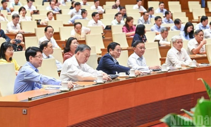 Giữ vững nền tảng tư tưởng của Đảng