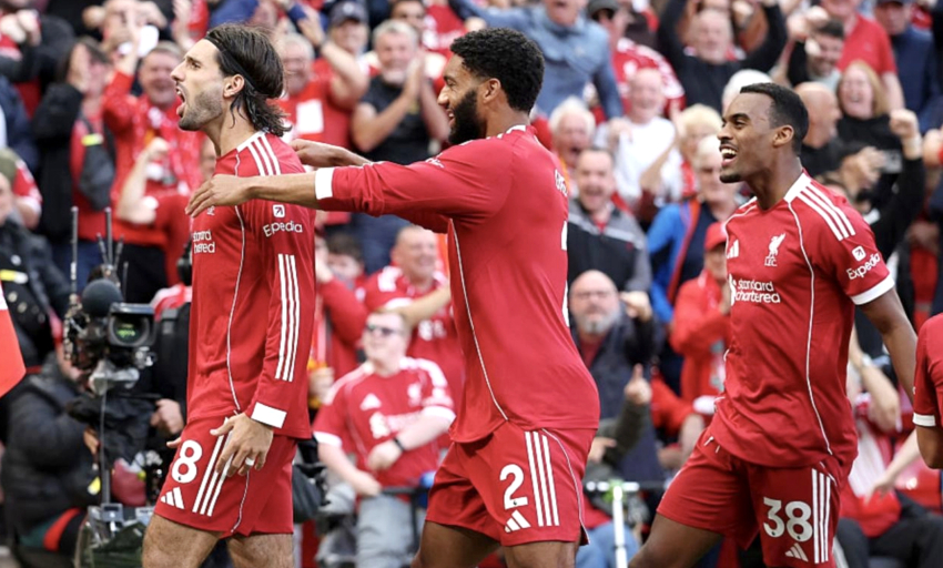 Màn độc diễn của Liverpool