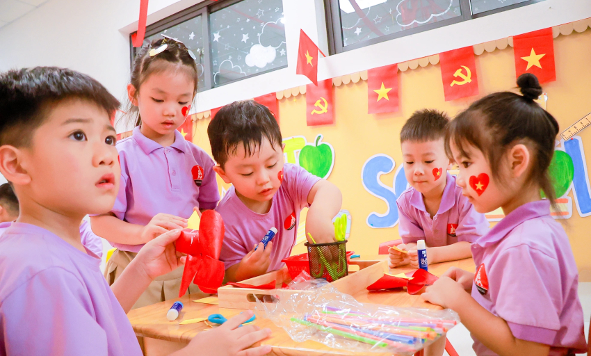Miễn học phí từ mầm non đến phổ thông, học sinh không cần nộp đơn