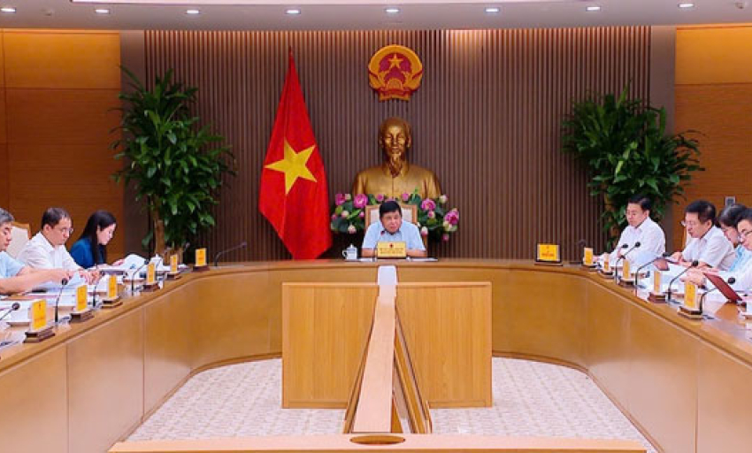 Tập trung nghiên cứu sâu, có giá trị cao để hoàn thiện dự thảo nghị quyết về phát triển kinh tế Nhà nước