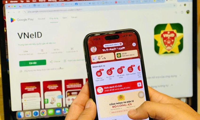 Thủ tướng: Tuyệt đối không được yêu cầu dân nộp, xuất trình giấy tờ đã tích hợp trên VNeID