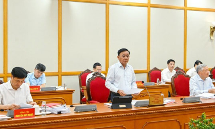 Tiếp tục sắp xếp đơn vị sự nghiệp, doanh nghiệp Nhà nước và đầu mối bên trong các cơ quan, tổ chức trong hệ thống chính trị