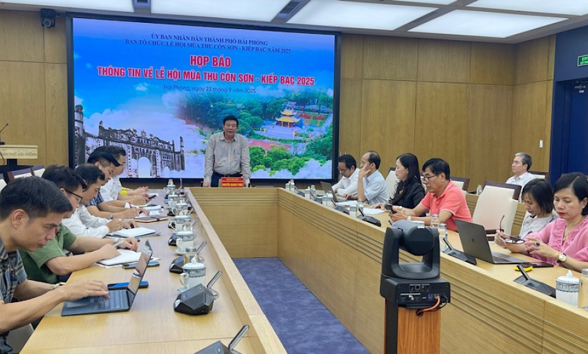 Tổ chức Lễ hội mùa thu Côn Sơn-Kiếp Bạc quy mô lớn nhất từ trước đến nay