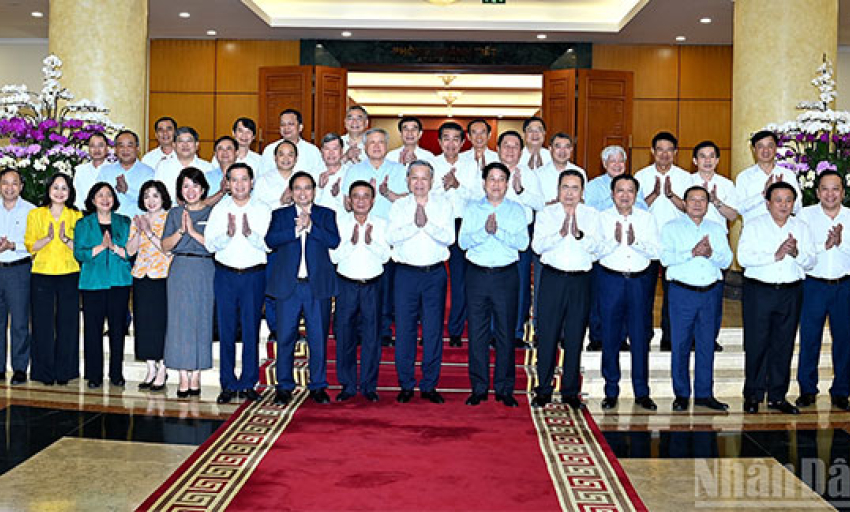 Tổng Bí thư Tô Lâm chủ trì cuộc làm việc của Bộ Chính trị với Ban Thường vụ Đảng ủy các cơ quan Đảng Trung ương