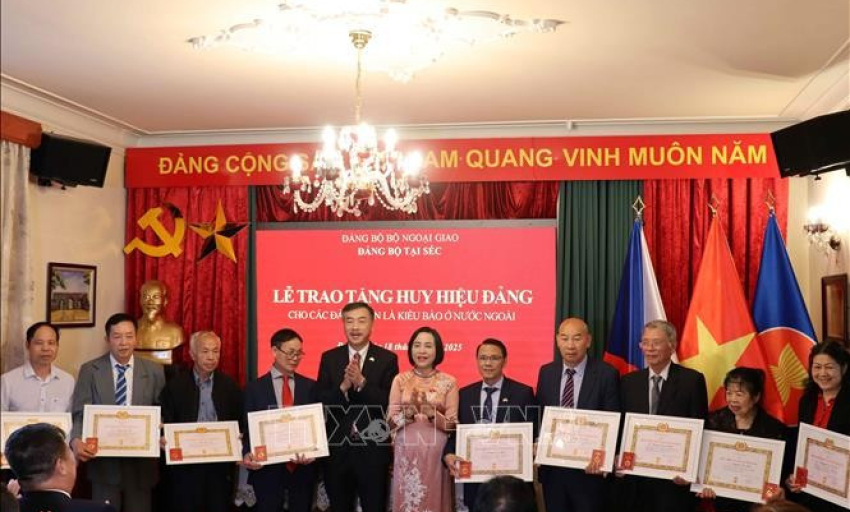 Việt Nam và Séc củng cố quan hệ đối tác