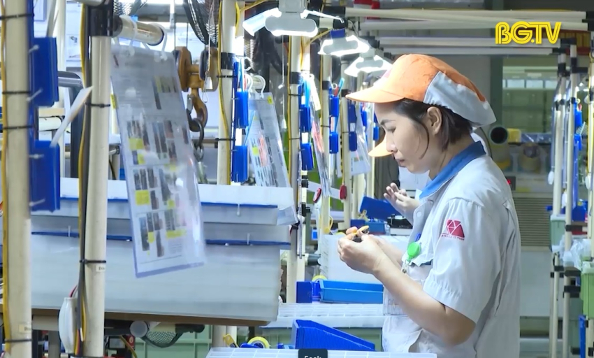 Bắc Giang tăng trưởng công nghiệp đứng thứ 4 cả nước  - Báo và Phát thanh, Truyền hình Bắc Ninh