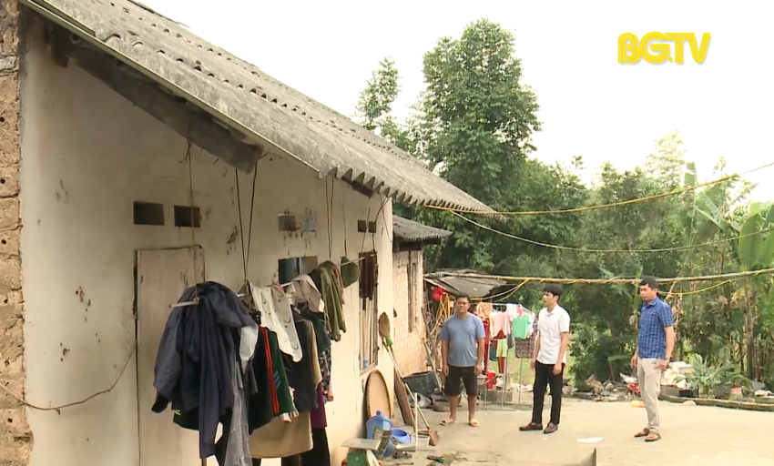 Các vấn đề xã hội: Bắc Giang xóa nhà tạm, nhà dột nát