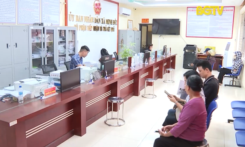 Kiểm tra công vụ đột xuất tại thị xã Việt Yên 