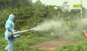 Ra quân tổng vệ sinh môi trường và phun hóa chất diệt muỗi