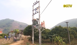 Điện lưới bừng sáng bản làng Lục Sơn
