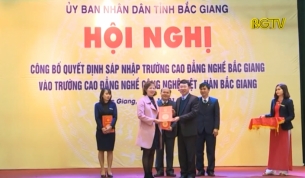 Công bố quyết định sáp nhập 2 trường Cao đẳng nghề