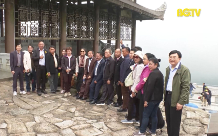 Ấn tượng của các nhà báo Thái Lan về vùng đất Tây Yên Tử 
