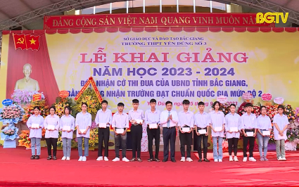 Bắc Giang: Hơn 500 nghìn học sinh hân hoan khai giảng năm học mới 