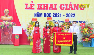 Bí thư Tỉnh uỷ dự khai giảng năm học mới tại huyện Tân Yên