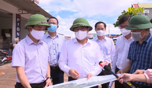 Bí thư Tỉnh uỷ Dương Văn Thái kiểm tra sản xuất tại một số địa phương