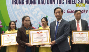 Biểu dương 110 gương sáng vì cộng đồng và người uy tín tiêu biểu trong đồng bào DTTS