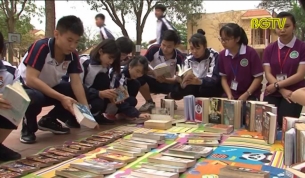 CLB sách và hành động khơi dậy văn hóa đọc cho học sinh
