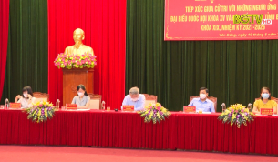 Các ứng cử viên ĐBQH, ĐB HĐND tỉnh tiếp xúc cử tri huyện Yên Dũng