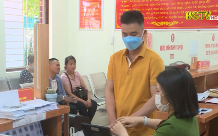 Cao điểm 90 ngày đêm thu nhận hồ sơ cấp CCCD gắn chíp và định danh điện tử