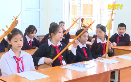 Chăm lo đời sống tinh thần cho học sinh dân tộc nội trú 