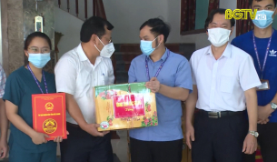 Chia tay Đoàn bác sỹ Học viện Y dược học cổ truyền Việt Nam