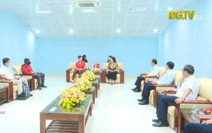 Chủ tịch Quốc hội Singapore đến Việt Nam cổ vũ thi đấu cầu lông SEA Games 31