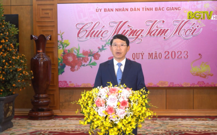 Chủ tịch UBND tỉnh Lê Ánh Dương chúc Tết nhân dân các dân tộc tỉnh Bắc Giang