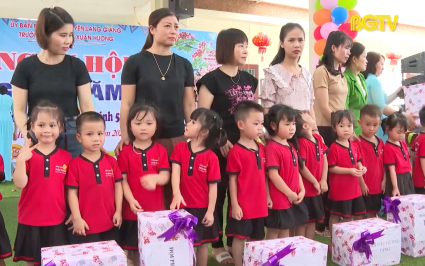 Chung tay chăm lo cho trẻ em vui Tết thiếu nhi