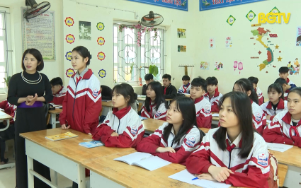 Cô giáo vùng cao nỗ lực bảo tồn tiếng dân tộc Tày