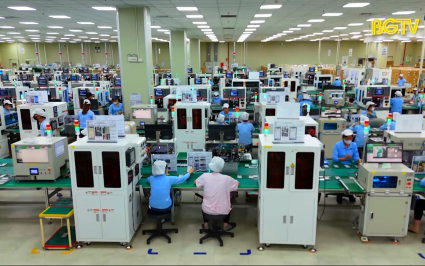 Công nghiệp tiếp tục khẳng định ngành kinh tế chủ lực 