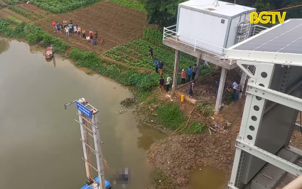 Phát hiện thi thể đuối nước chân cầu Đồng Sơn