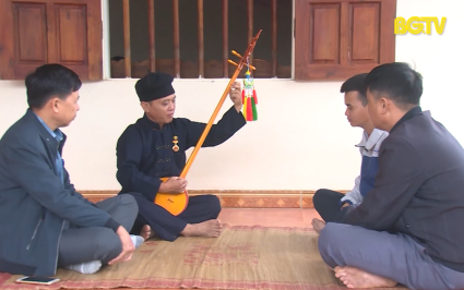 Dân tộc và phát triển: Người gìn giữ làn điệu then