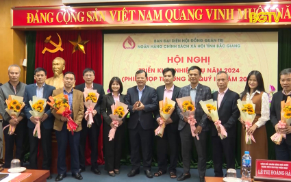 Đẩy mạnh giải ngân vốn hỗ trợ hộ chính sách phát triển kinh tế