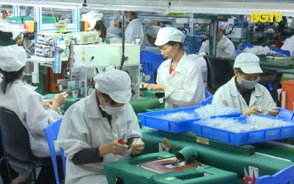 Đẩy mạnh hỗ trợ doanh nghiệp, tăng thu ngân sách XNK những tháng cuối năm 