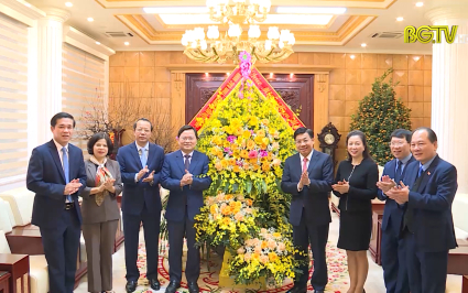 Đoàn Đại biểu tỉnh Bắc Ninh thăm, chúc Tết tỉnh Bắc Giang