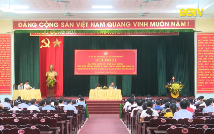 Đoàn ĐBQH tỉnh tiếp xúc cử tri tại huyện Sơn Động 