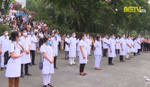 Đoàn thầy thuốc tỉnh Lào Cai hỗ trợ tỉnh Bắc Giang chống dịch