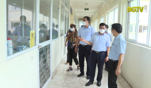 Đồng chí Bí thư Tỉnh ủy kiểm tra công tác phòng, chống dịch, bầu cử
