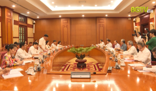 Duyệt văn kiện và phương án nhân sự Đại hội Đảng bộ tỉnh Bắc Giang lần thứ XIX