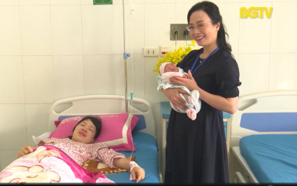 Em bé đầu tiên ra đời bằng phương pháp thụ tinh nhân tạo
