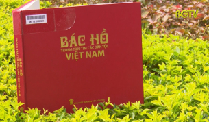 Bác Hồ trong trái tim các dân tộc Việt Nam