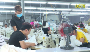 Gần 100 công nhân công ty Bình Minh Korea quay lại làm việc