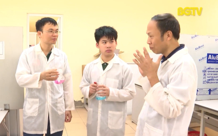 Giáp Vũ Sơn Hà – Huy chương Vàng Olympic Hóa học quốc tế 