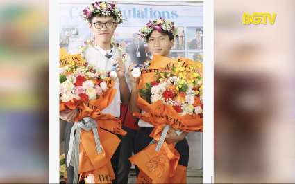 Hai học sinh Bắc Giang đoạt huy chương vàng Olympic Vật lý quốc tế