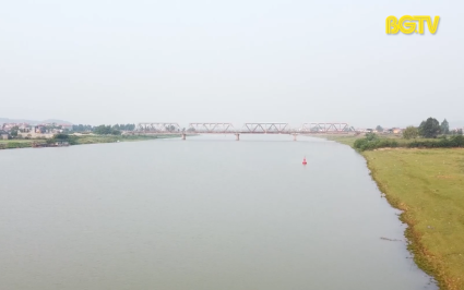 Hạn chế giao thông đường thủy qua khu vực cầu Cẩm Lý 